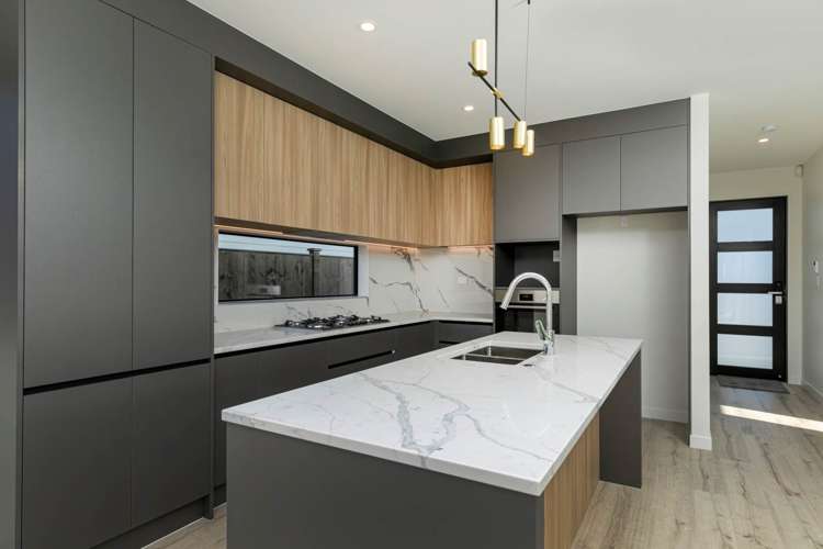 35 Matahae Crescent Wainui_9