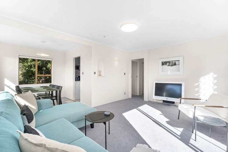 2/16 Malters Place Browns Bay_9
