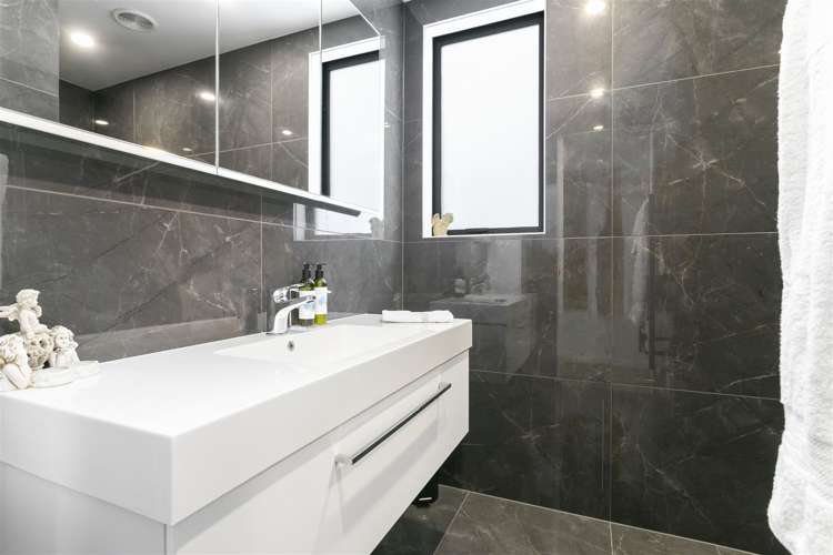 1/6 Stanley Avenue Milford_18