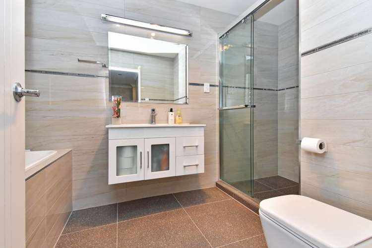 10 Gospel Heights Flat Bush_10