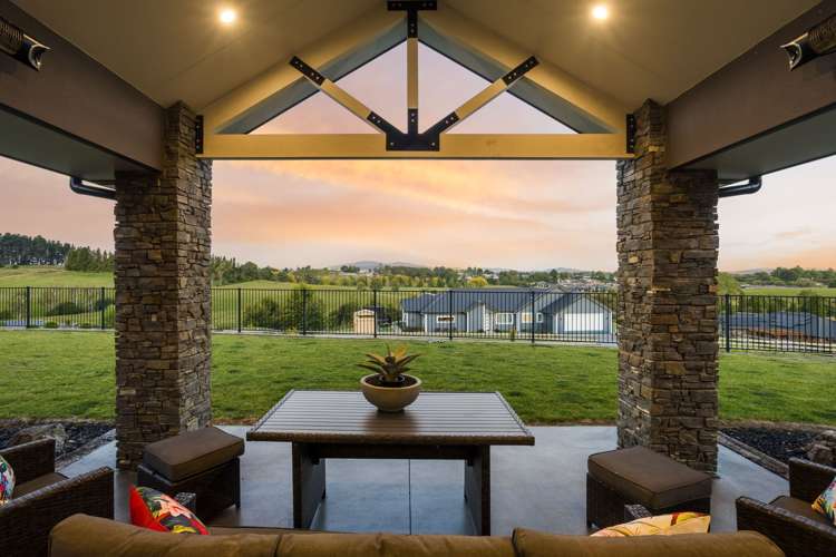 20 Headlands Drive_1