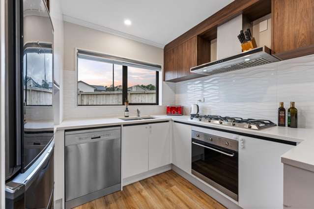 2 Lumbarda Drive Kumeu_4