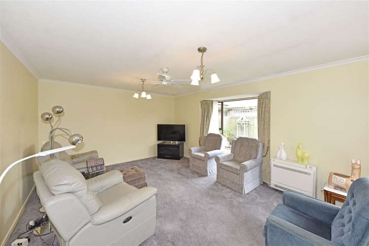 52 Kintyre Drive Broomfield_11