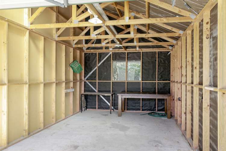 33 Bernard Road Albert Town_19