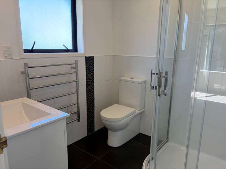 Polkinghorne Drive Manly_3