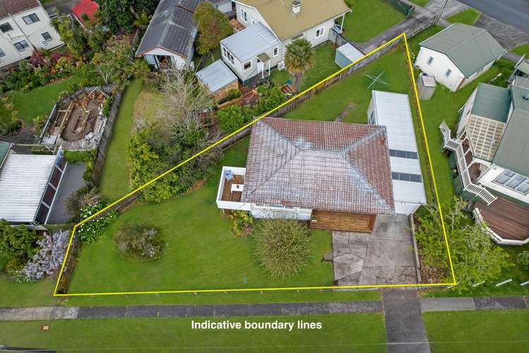 1/11 Brandon Road Glen Eden_25