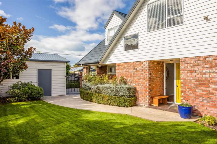 51 Bryndwr Road Bryndwr_18