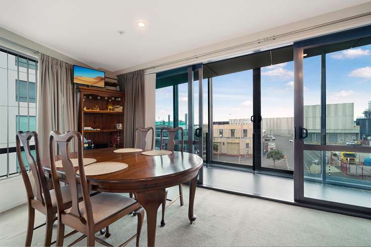 319/6 Dockside Lane Auckland Central_4