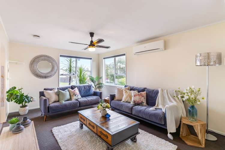 9 Arodella Crescent Ranui_13