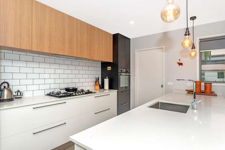 23 Fisher Place Lytton West_1