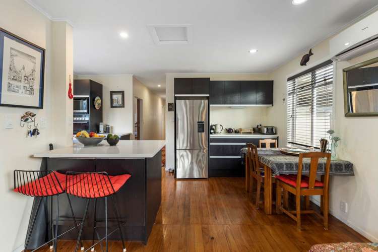 122 Brightside Road Stanmore Bay_8