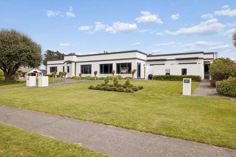 76 Palm Beach Boulevard Papamoa Beach_0