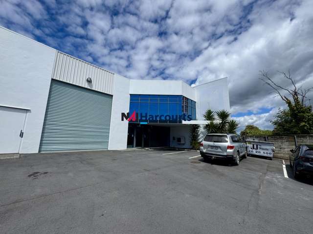 Excellent Industrial Unit!