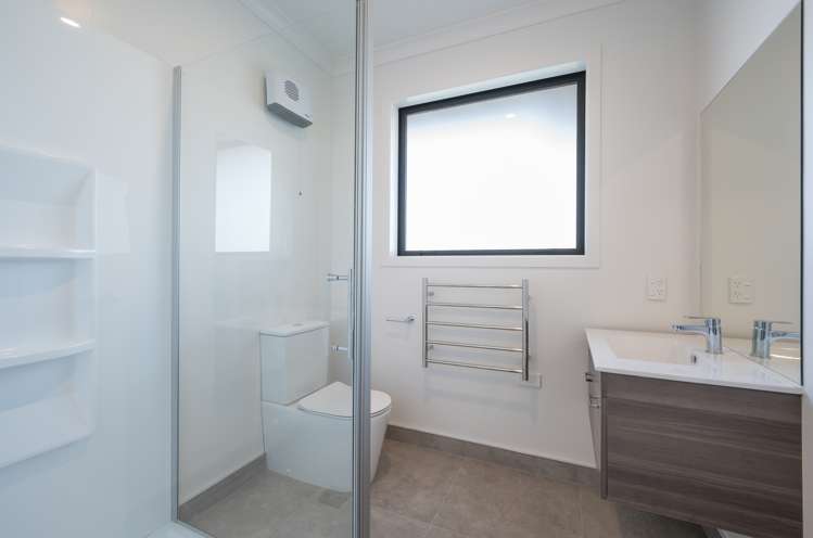 35 Woodley Road Richmond_11