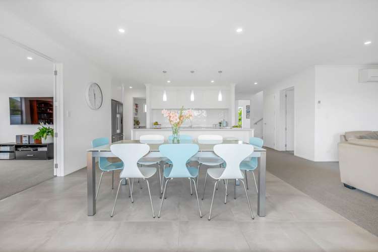 16 Cadwil Drive Beachlands_11