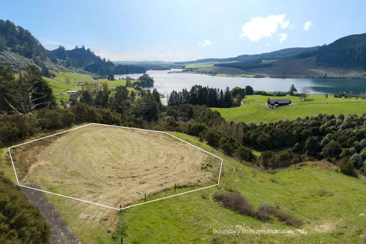 2/387 Pokuru Road North Mangakino_1