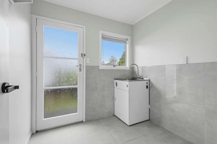 49 Moncrieff Avenue Clendon Park_23