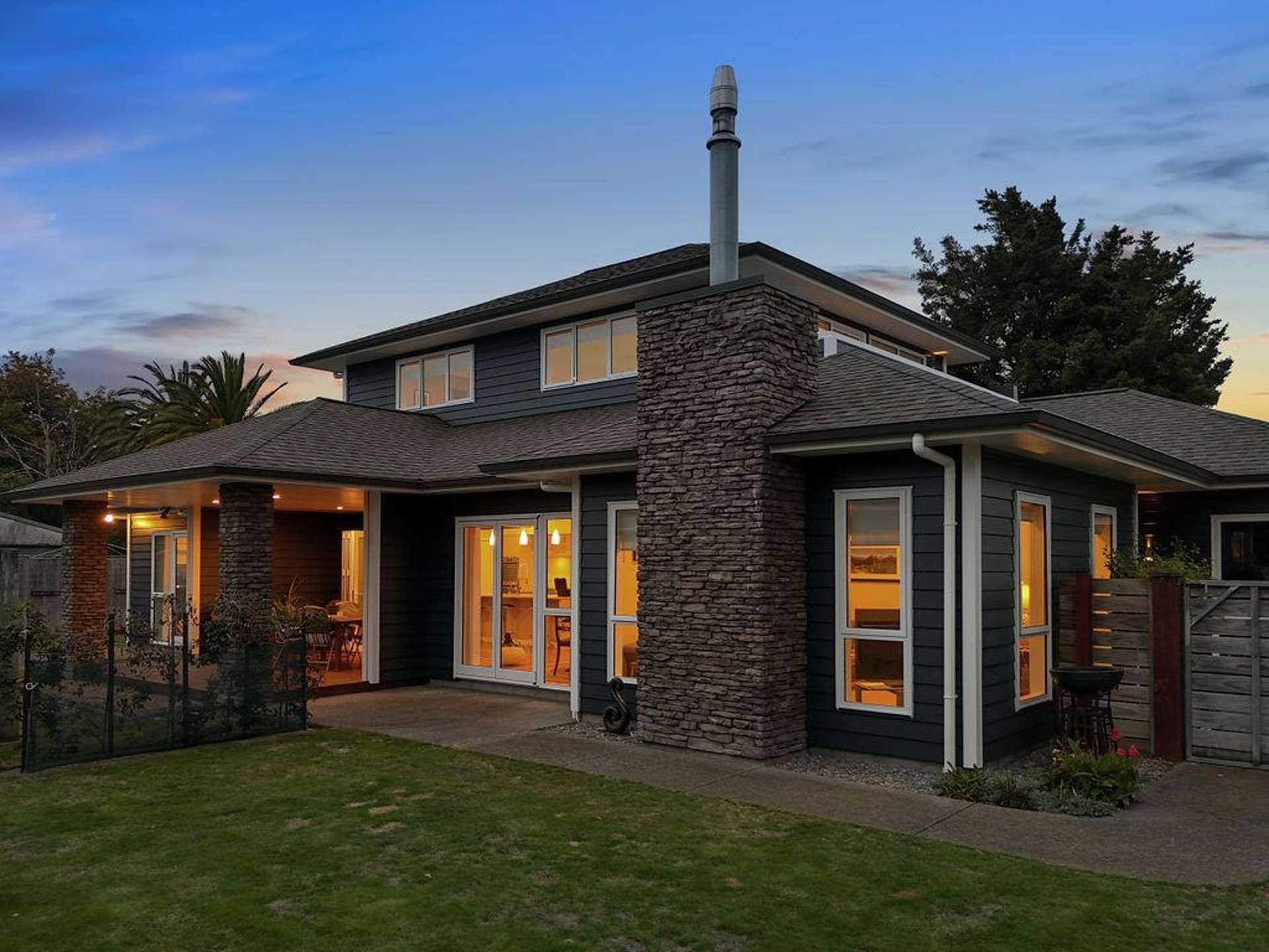 2 Dixon Street Carterton_0