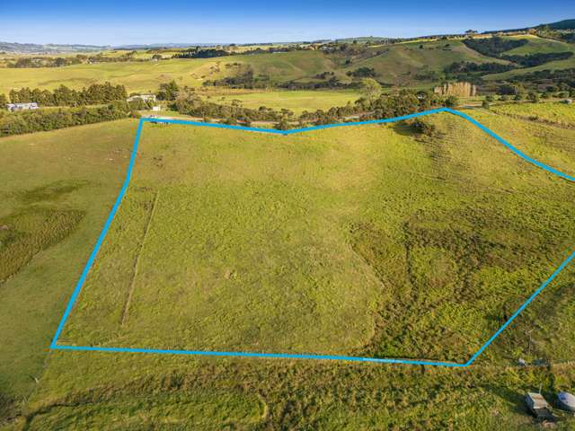 HELENSVILLE - Bare land $579,000