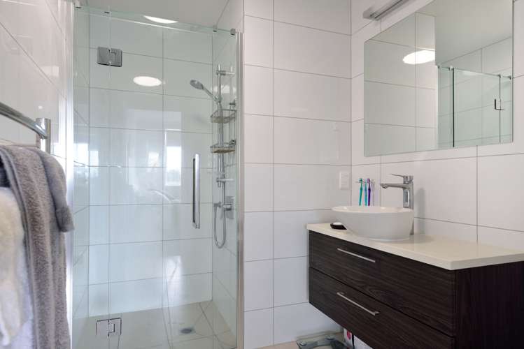 68 Rewa Rewa Lane Orewa_10