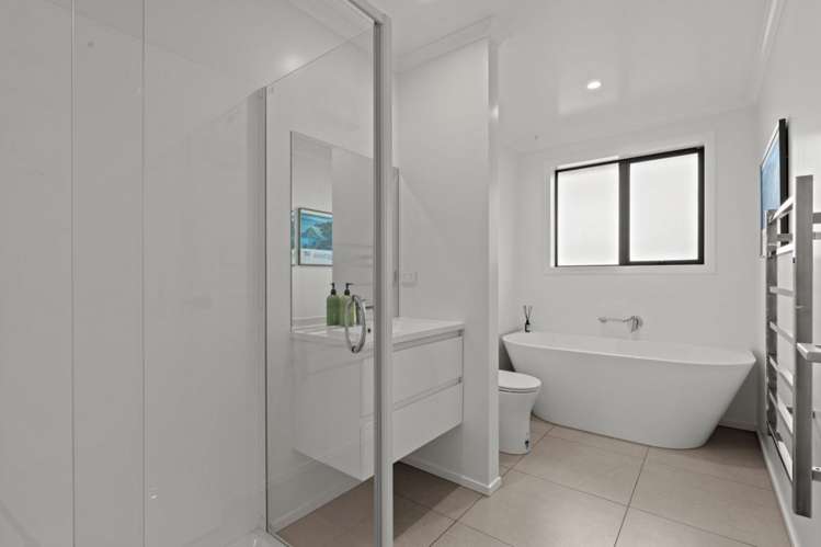 2b Elzy Street Blenheim Central_18