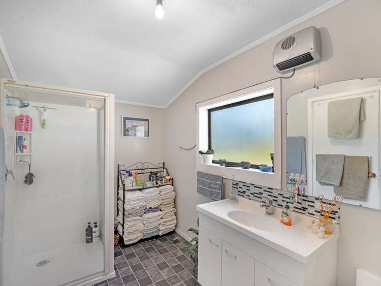 49 Princes Street Waikari_34