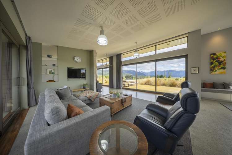 196 William Stephen Road Te Anau_13