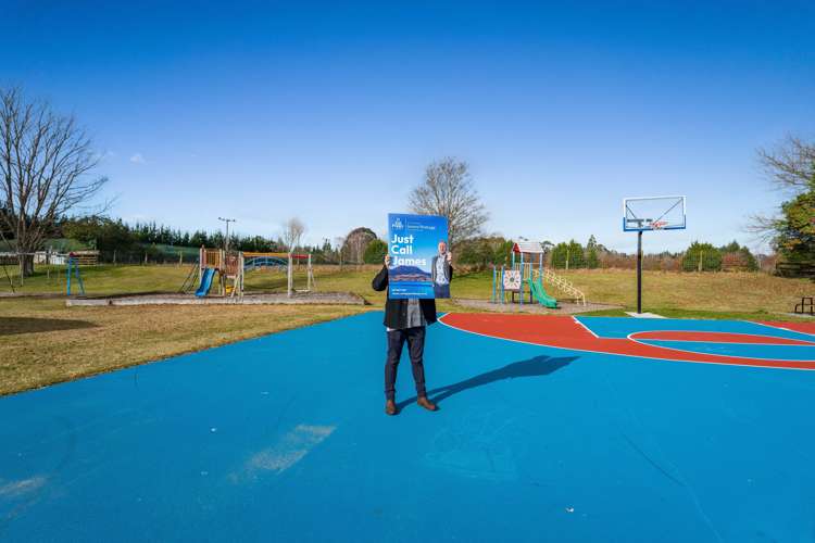 1659 River Road Broadlands_9