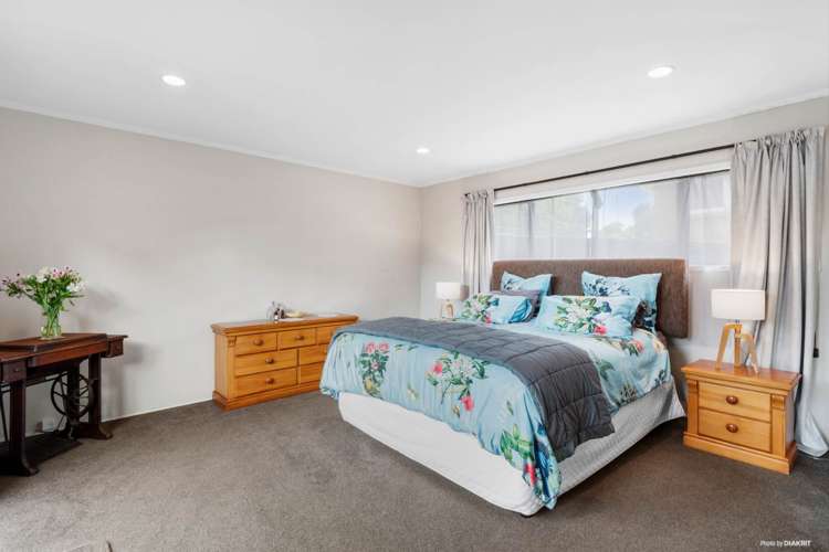 74 Clark Road Pahurehure_5