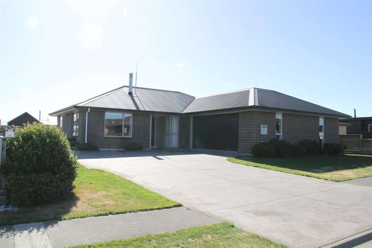 8 Asher Avenue_0