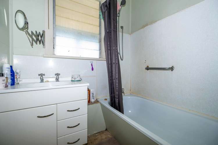 37 Hamilton Street Temuka_11