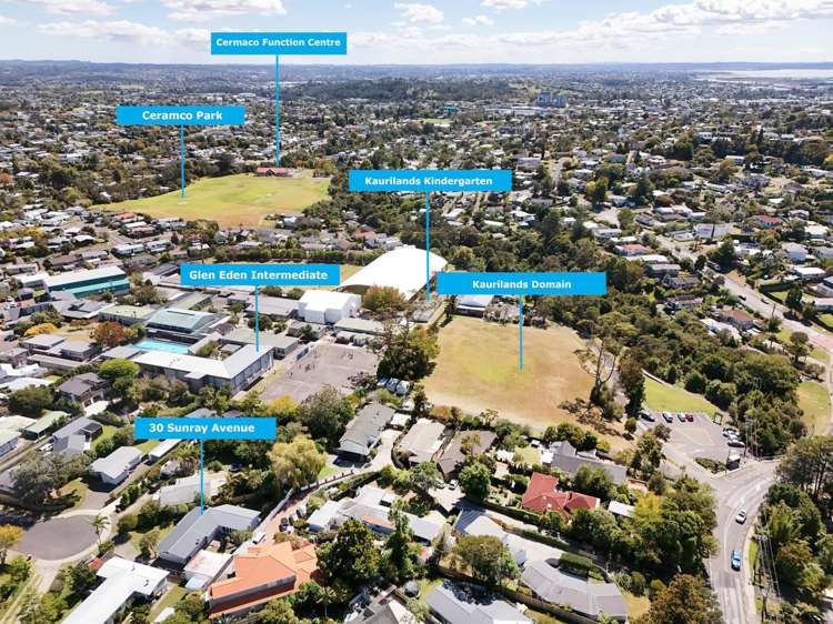 30 Sunray Avenue Titirangi_29