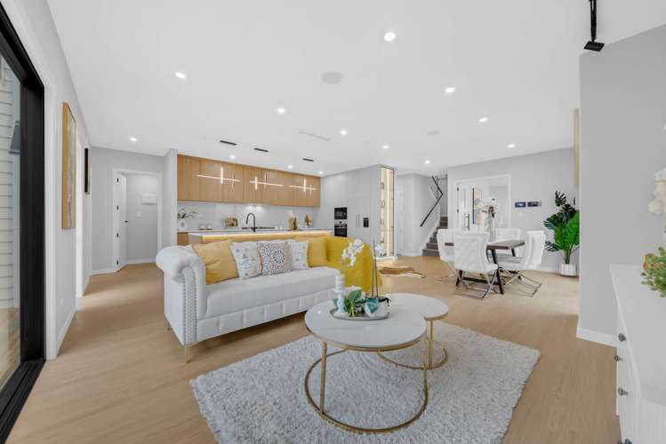 35 Hing Street Flat Bush_12