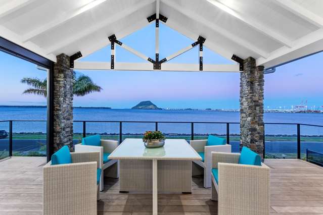 Discover the Pinnacle of Waterfront Living