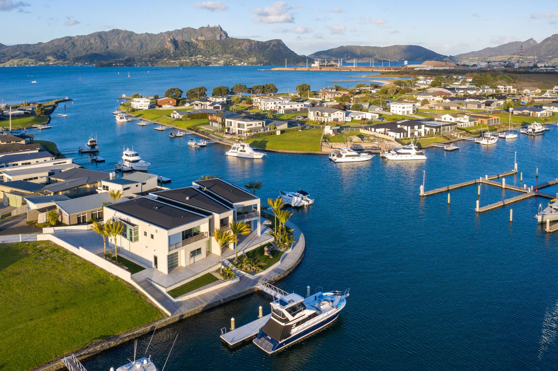 10 Martingale Lane One Tree Point_0