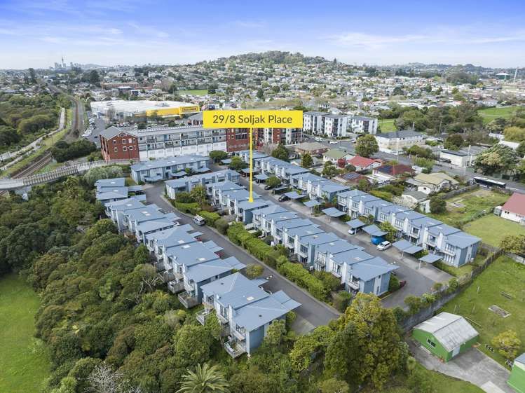 29/8 Soljak Place Mount Albert_15