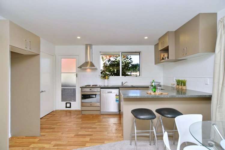 21B Wyatt Place Russley_6