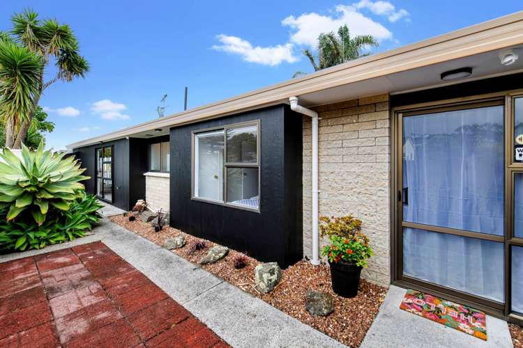 2/33 Vivian Wilson Drive Eastern Beach_20