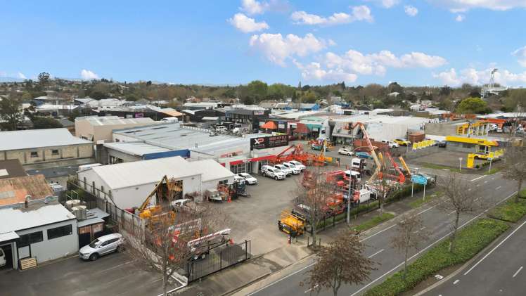 Cnr Haig St and Hall St Frankton_1