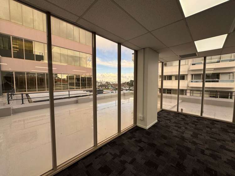 Level 1/62 Anzac Street Takapuna_3