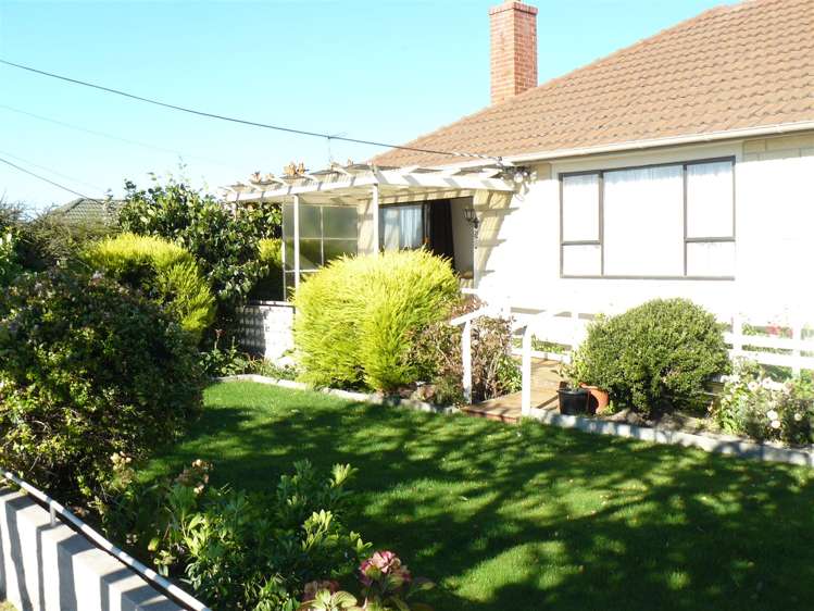 62 Grants Road Marchwiel_19