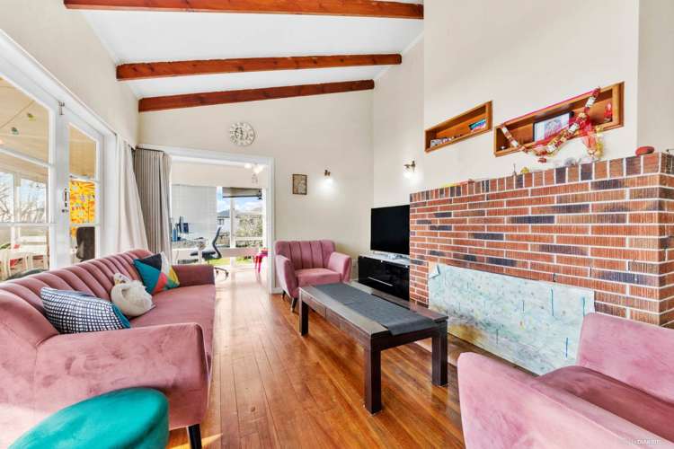12 Mason Street New Lynn_14