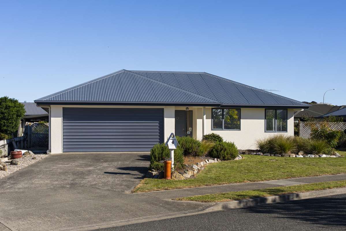 4 Longfields Road_0