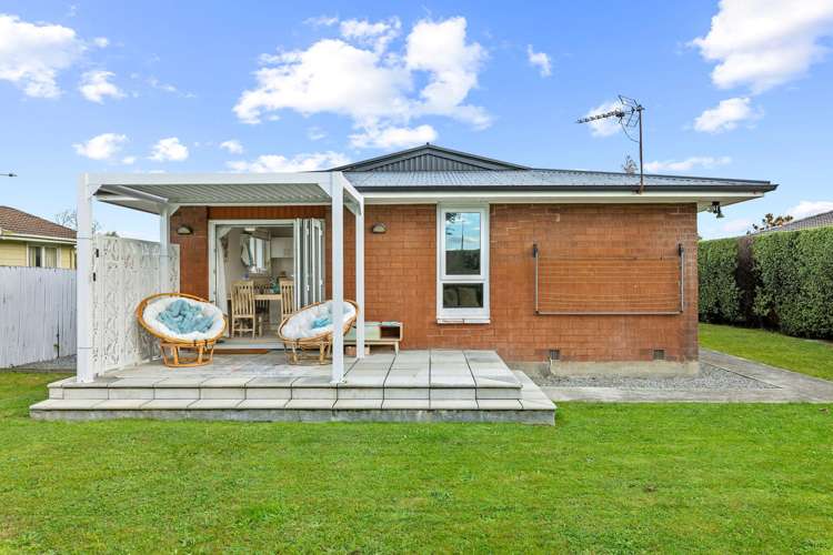 21 La Perouse Place Northcote_25