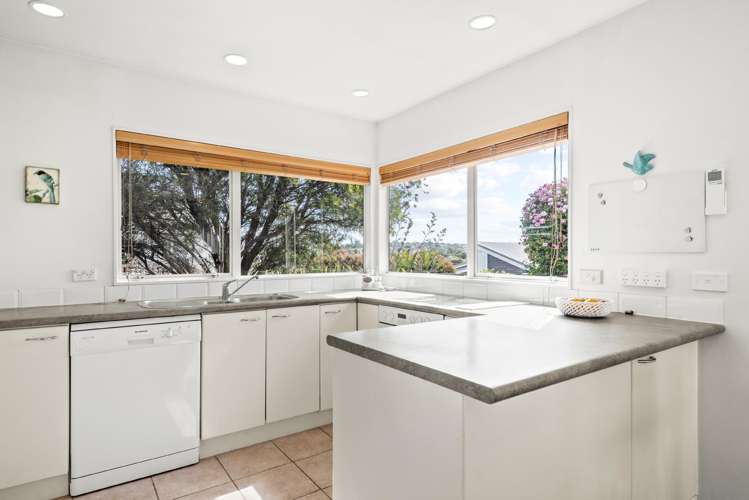 3/46 Blakeborough Drive Forrest Hill_8