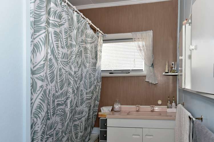 1/16 Maitland Avenue Stoke_13