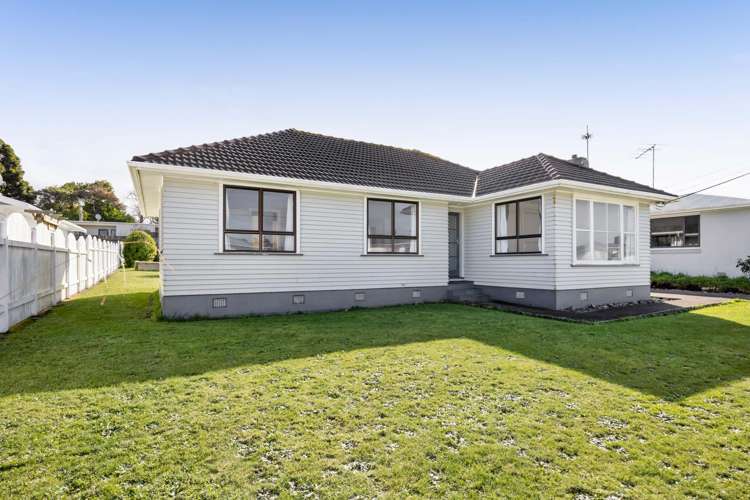 10 Ramanui Avenue Hawera_20