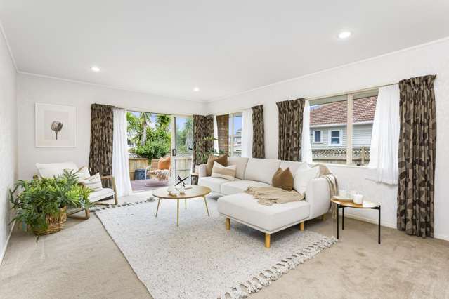 66 Te Atatu Road Te Atatu South_2