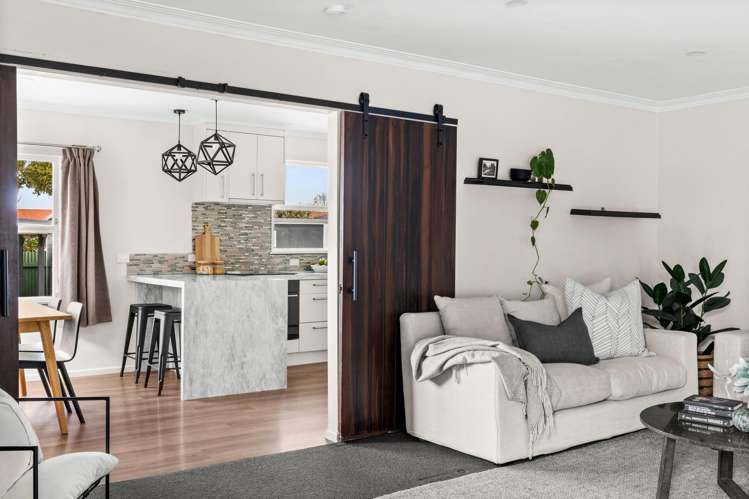218 Sunnybank Crescent_3