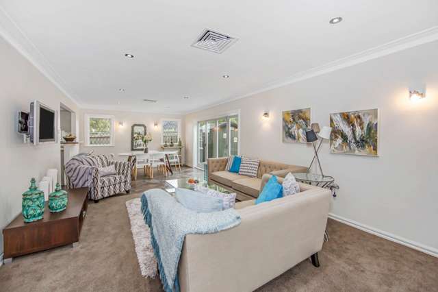 12 Puawai Place Northcote_1